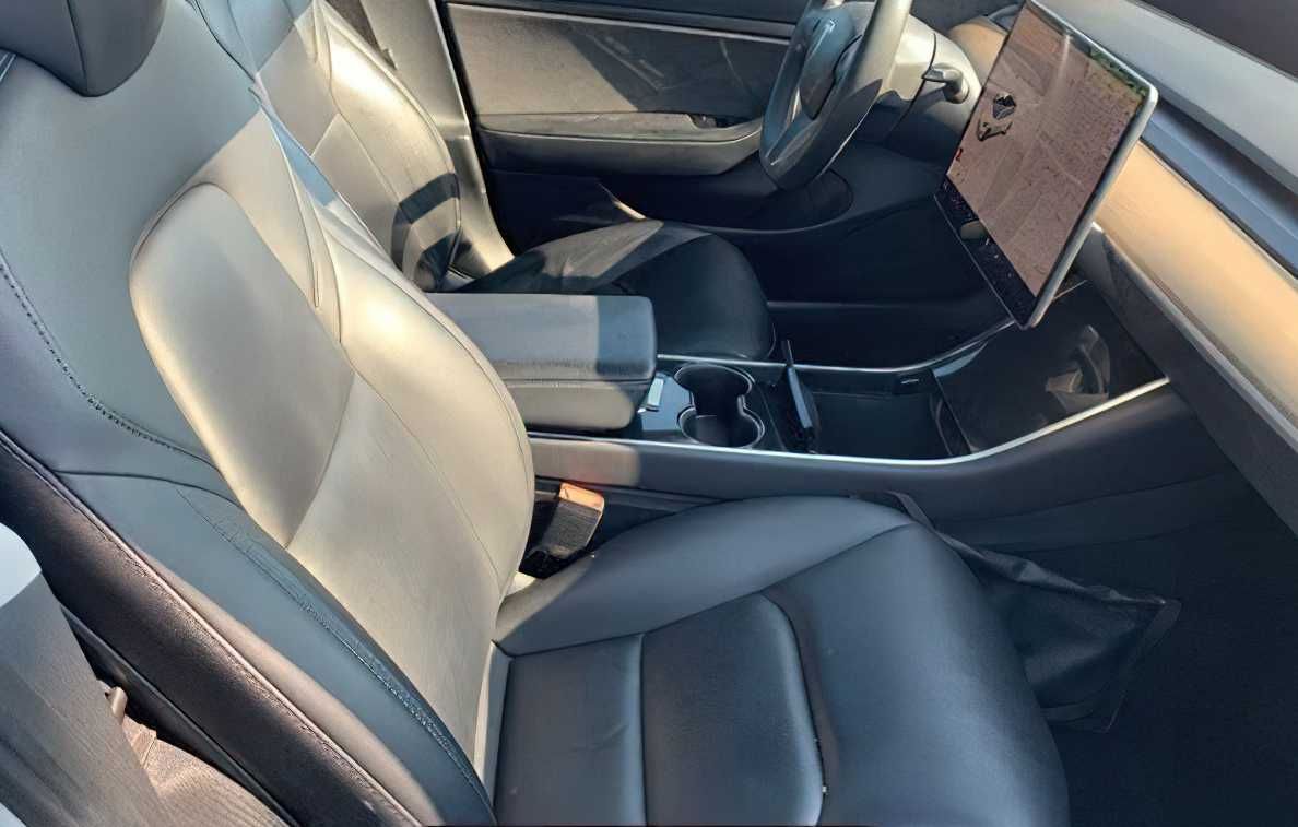 Tesla Model 3 Long Range 2019