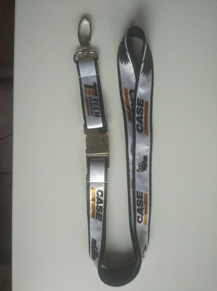 Case orginalna smycz.