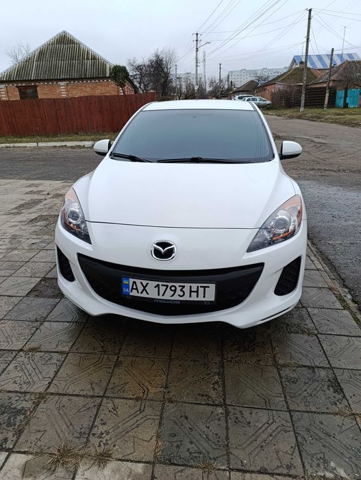 Продам легкове авто МАЗДА 3