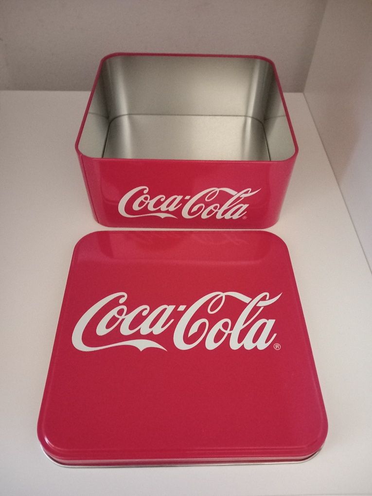 Caixa de lata coca-cola para colecção