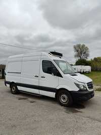 Mercedes-Benz Sprinter  Carrier Xarios 350