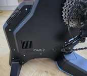 Trenażer Garmin Tacx Flux 2 Smart T2980 Czarny