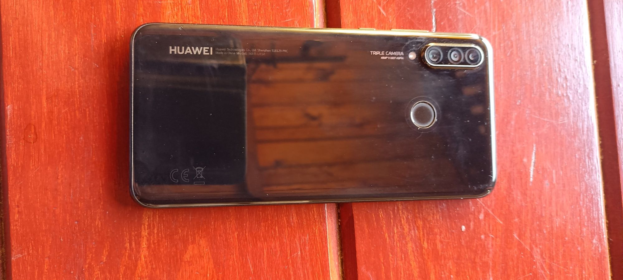 Sprzedam  telefon  Huawei P30 Lite , stan  bdb