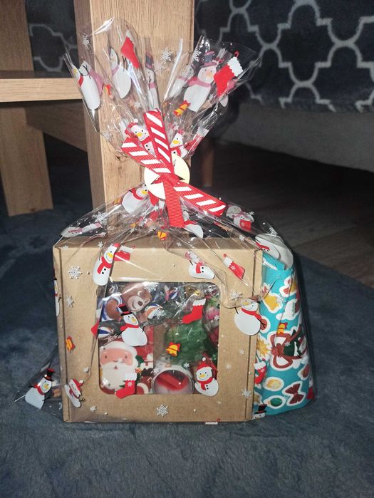 Paczka świąteczna