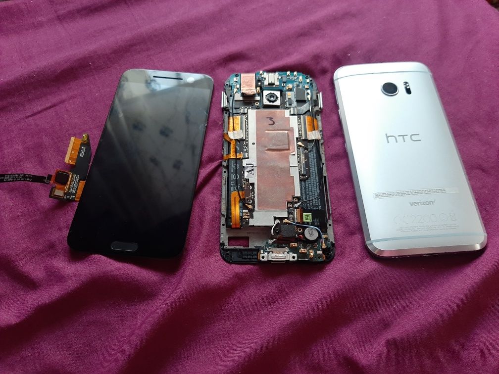Телефон HTC 10 на запчастини смартфон сенсорний