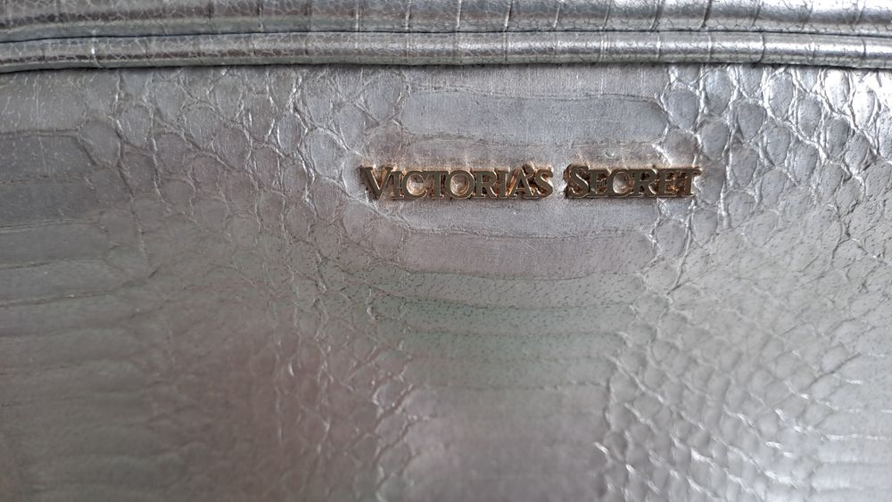 Victoria's secret torebka srebrna łańcuszek
