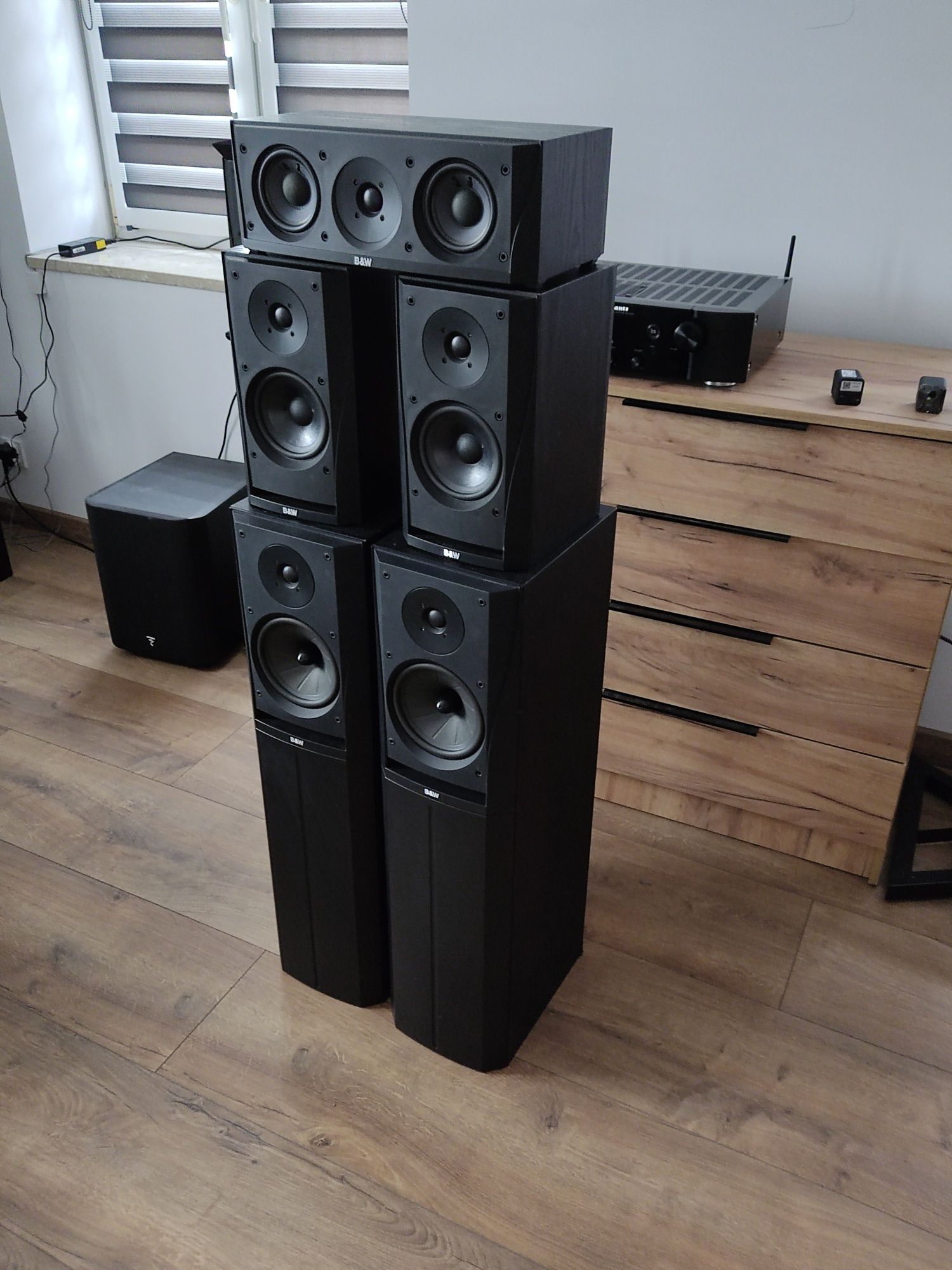 Zestaw kolumn B&W DM305,DM 302,CC3 120 Watt 8 ohm