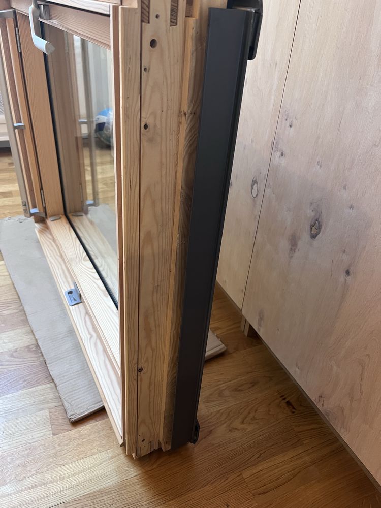 Wyłaz dachowy dwuszybowy Velux GXL MK04  78 x 98 cm