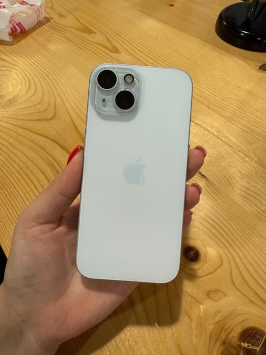 iPhone 15 - 128gb