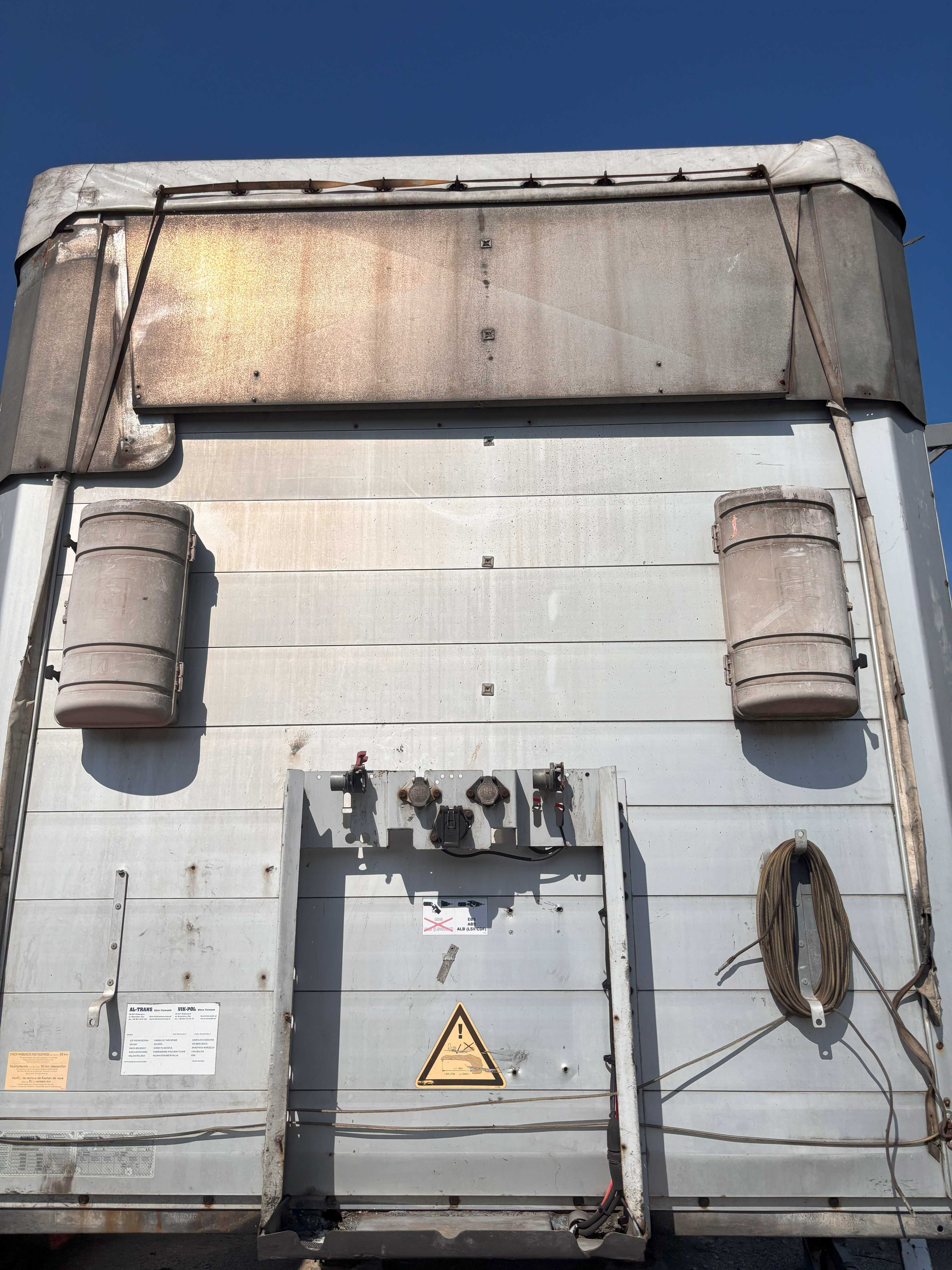 Naczepa Schmitz Cargobull Varios