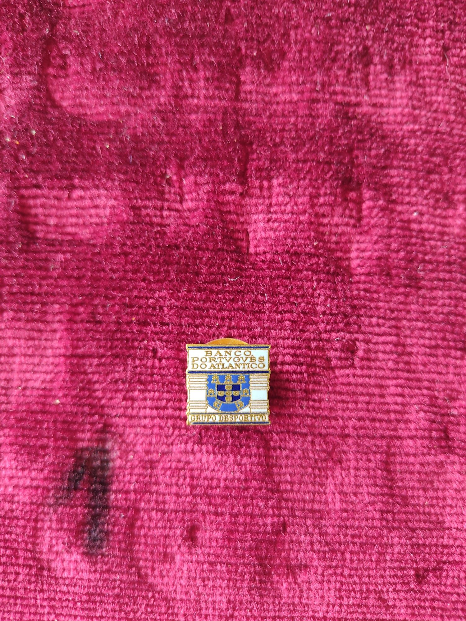 Emblemas de botão do GD do Banco Português do Atlântico