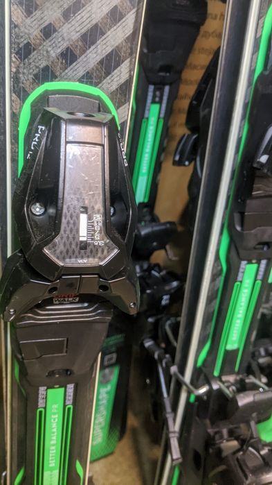 Гірські лижі Head Supershape e-Magnum 2025р експертний карвінг