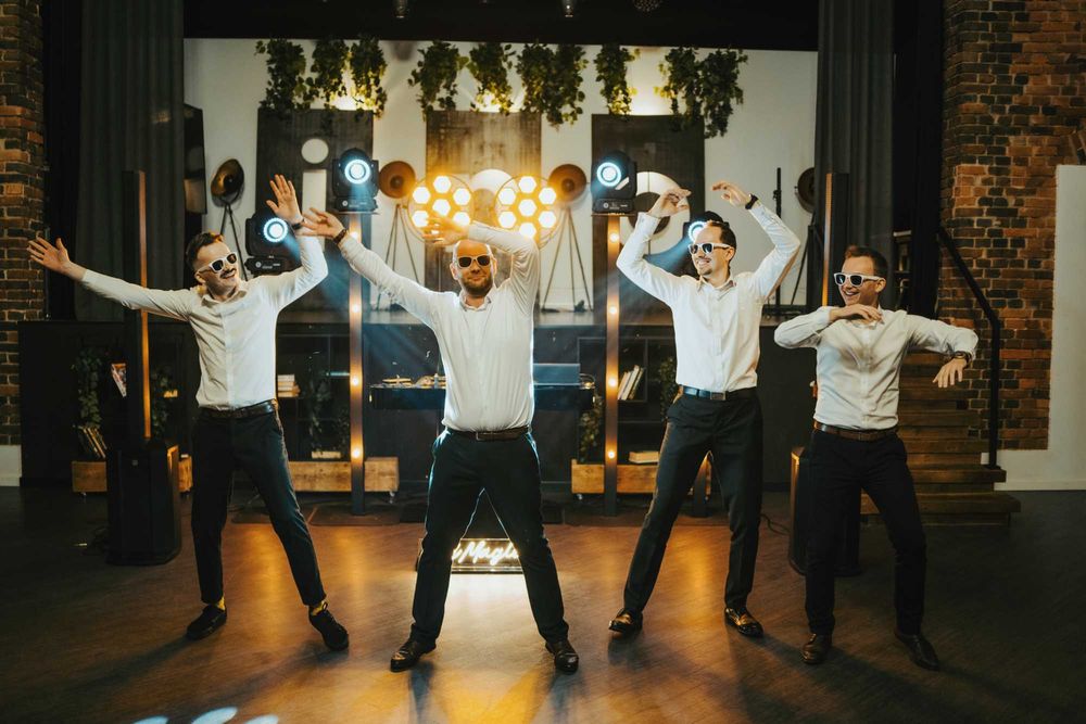 Dj na wesele, urodziny, 18, osiemnastki, rocznice, firmowe, studniówki