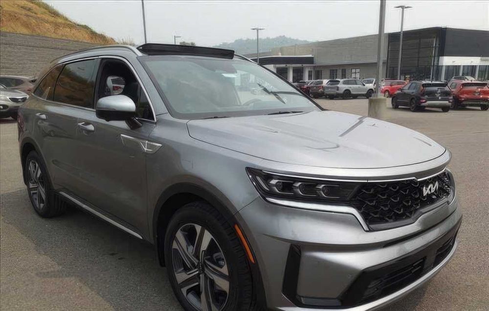 Kia Sorento Plug-In Hybrid SX Prestige      2023