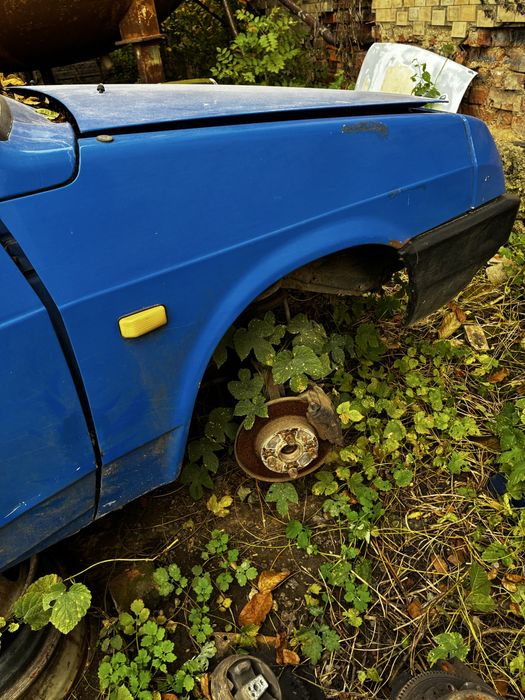 Ліве праве Крило капот ваз 2108-2108 короткокрила