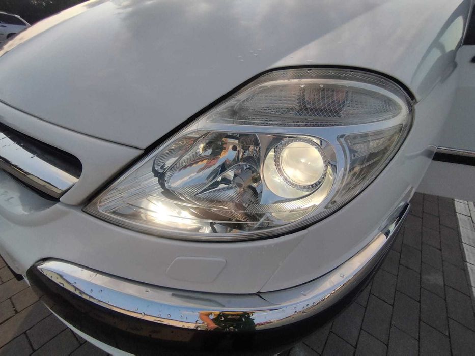 Citroen C8. ( Мінівен)