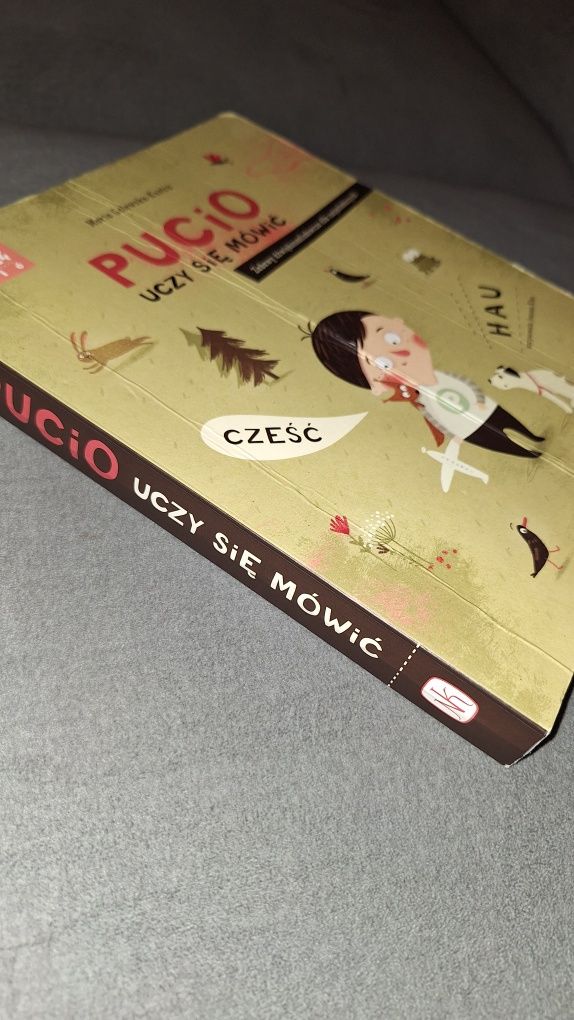 Książka Pucio uczy się mówić 2017