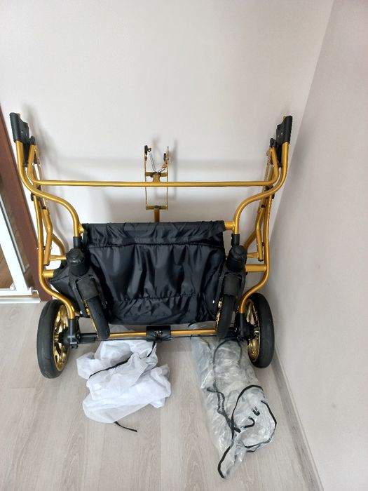 Wózek bliźniaczy 3w1 Duet Lux Gold , foteliki isofix 
dwa f