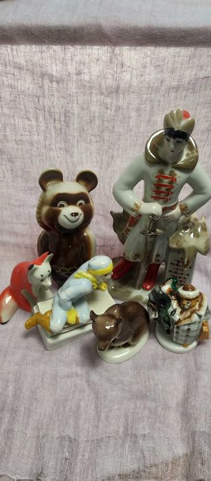 Статуэтки фарфоровые (СССР)