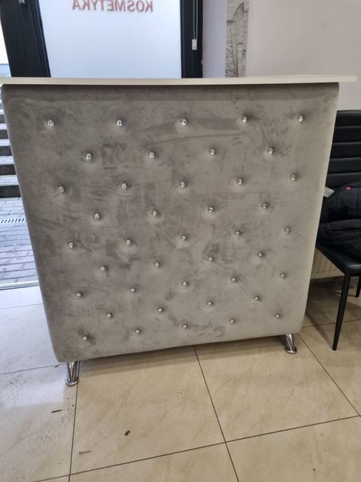 Wyposazenie salonu fryzjerskiego myjki fotele infrazon recepcja