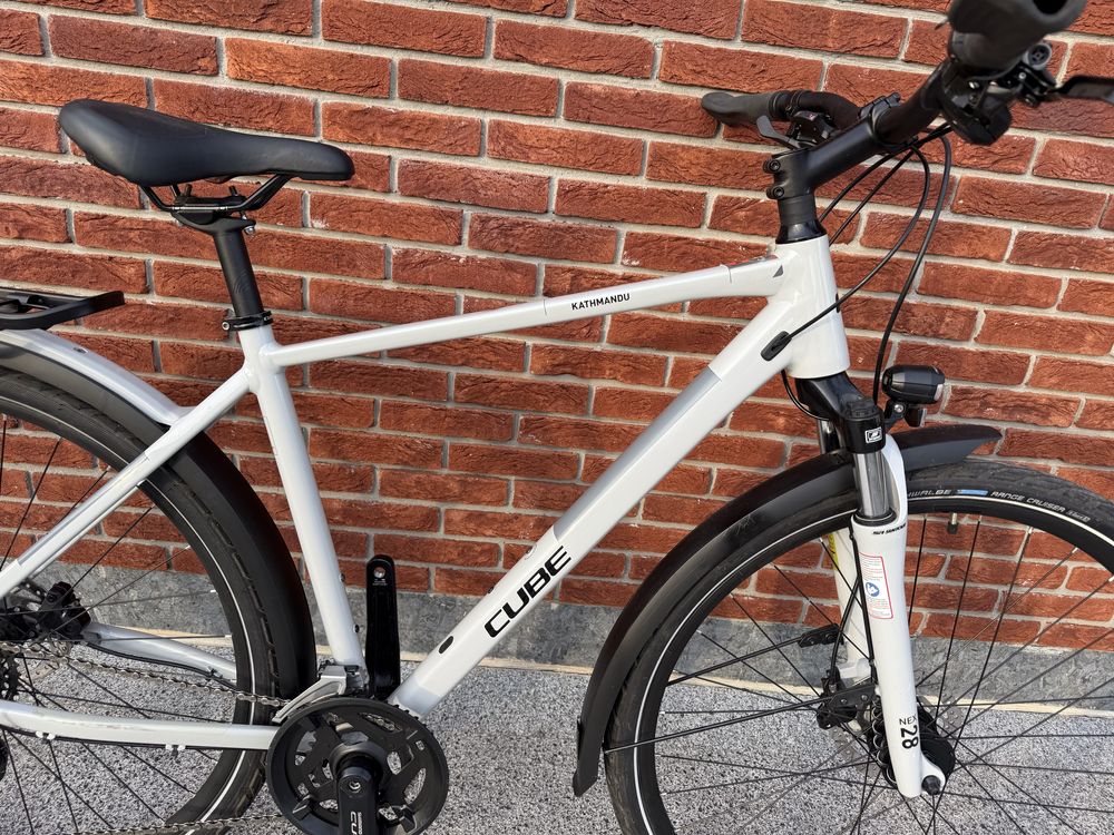 28 Cube Kathmandu Shimano Cues