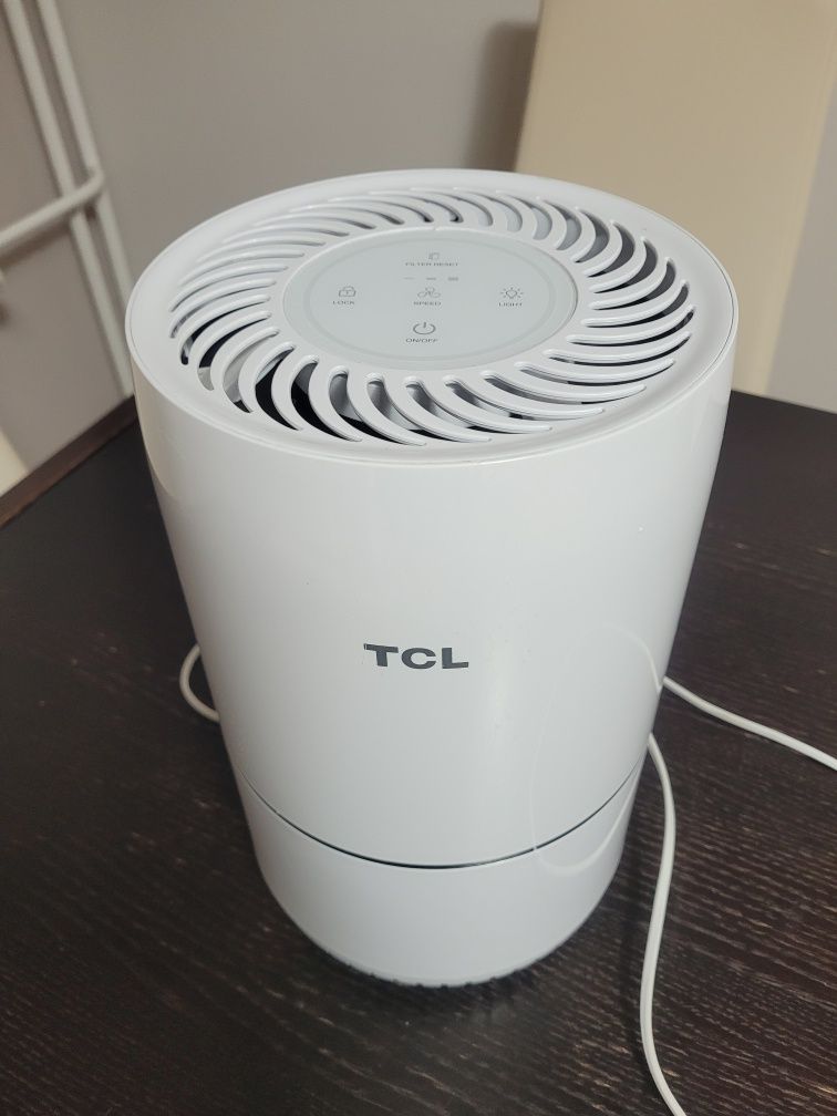Oczyszczacz powietrza TCL KJ65F