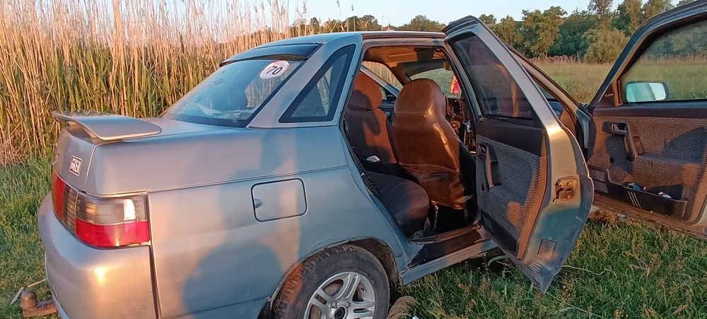 Лада 2110 2002год