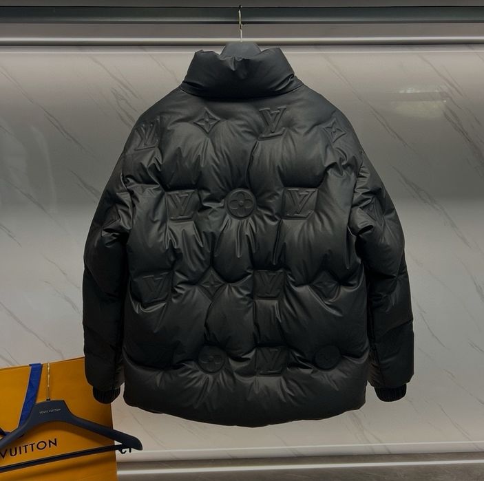 Louis Vuitton Embossed Goose Down Jacket 2025 – puchowa kurtka 90%gęsi