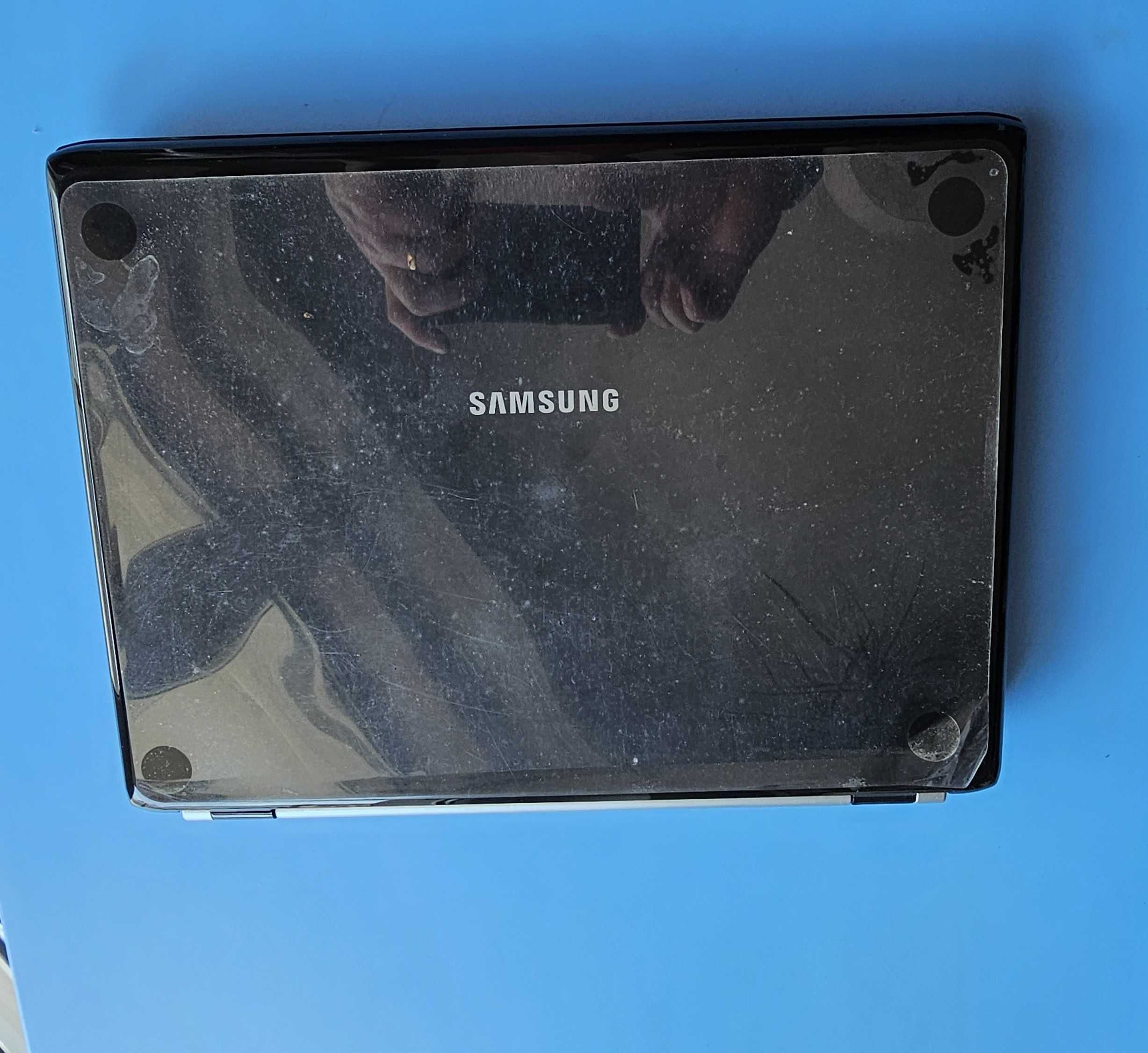 Samsung NP-SA11 Intel Core 2 Duo P7350, RAM 4 Gb, Nvdia 9200M, 256 GB.