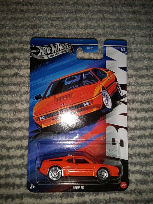 BMW M1 hot whells