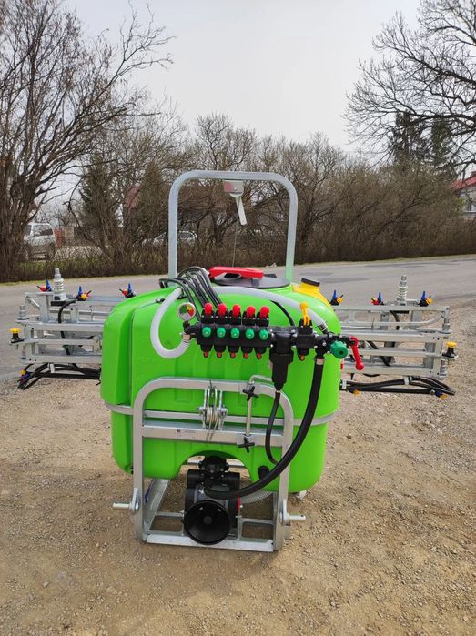 Opryskiwacz zawieszany TOLMET 400l/ lanca 12m/zawór stałociśnieniowy/potrójna oprawa rozpylaczy