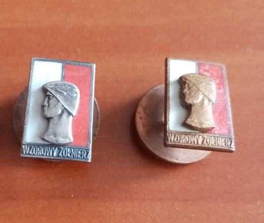 Odznaczenia wzorowy żołnierz miniaturki 2 sztuki srebrna +brąz