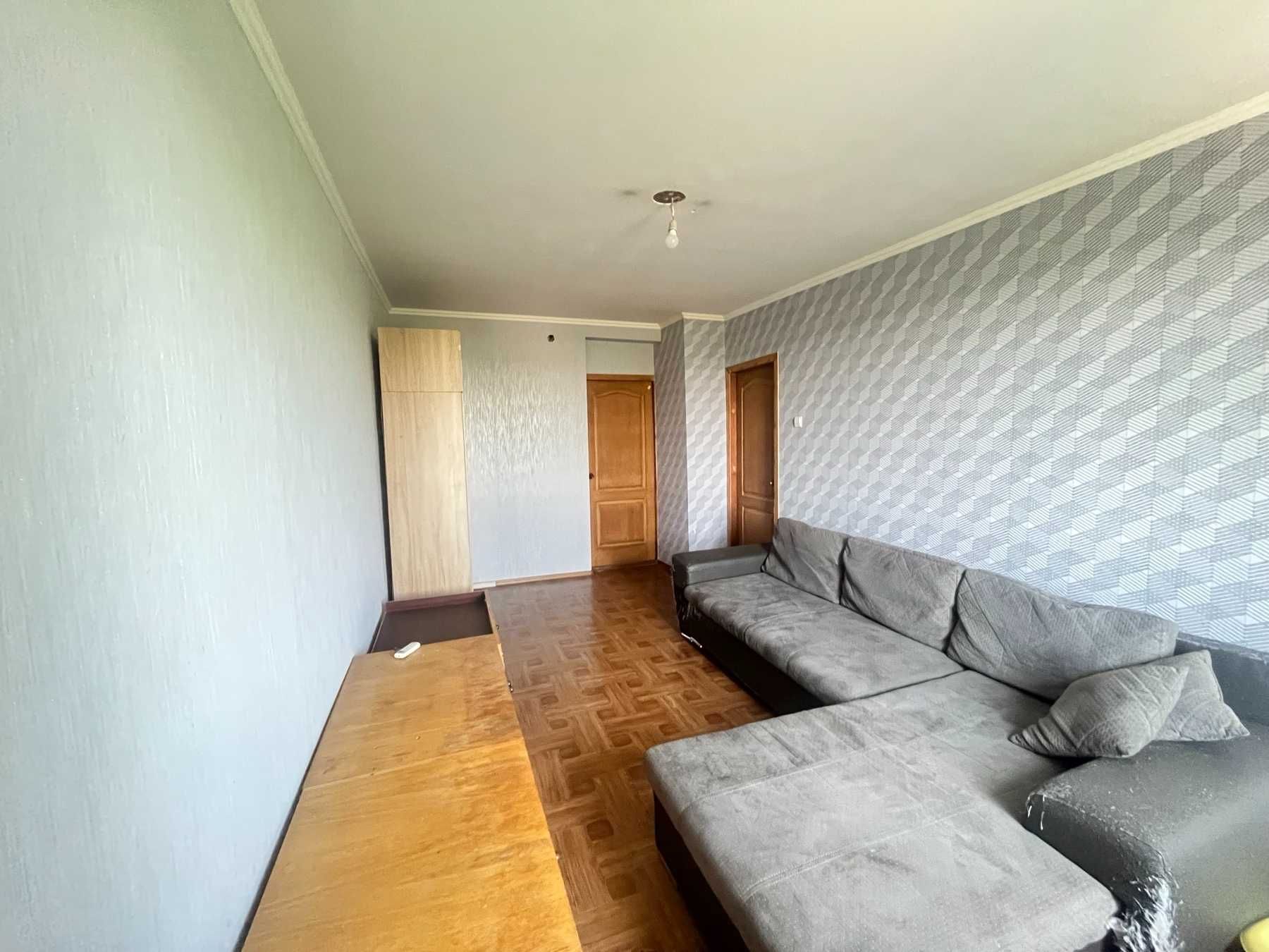 Продам 2 кімнатну квартиру в Соляних