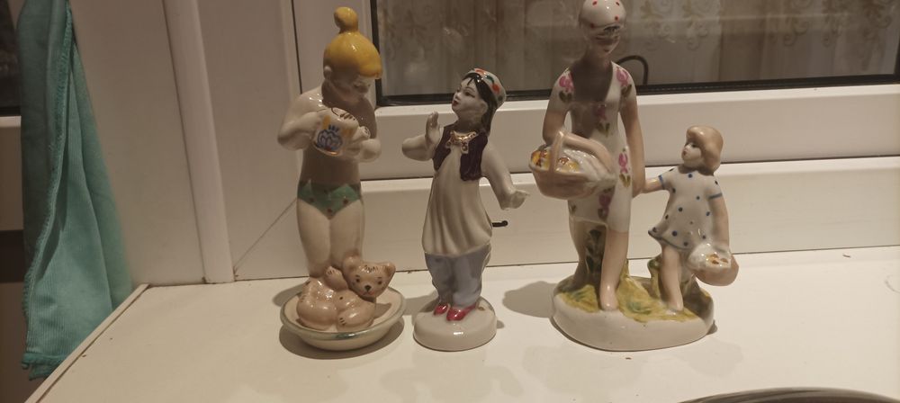 Фарфоровые статуэтки, статуетки