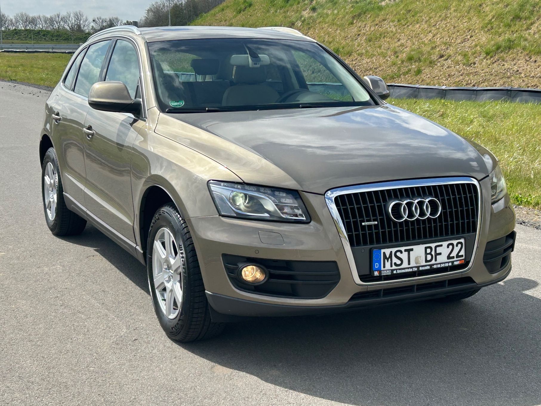 Audi Q5 2.0 TFSI 211KM Quattro Skóra Panorama Xenon Led