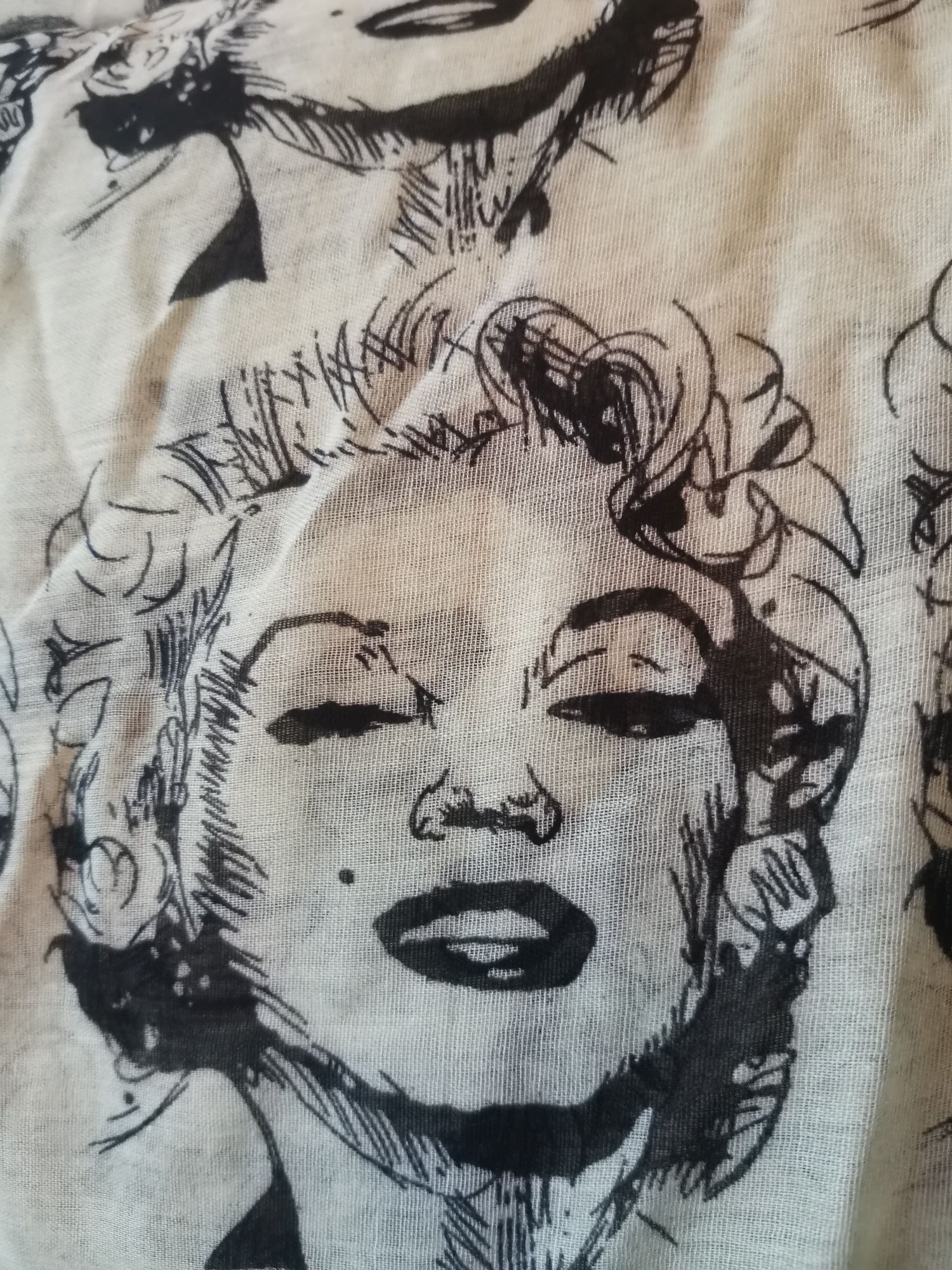 Шарф шаль накидка палантин парео Мэрилин Монро Marilyn Monroe