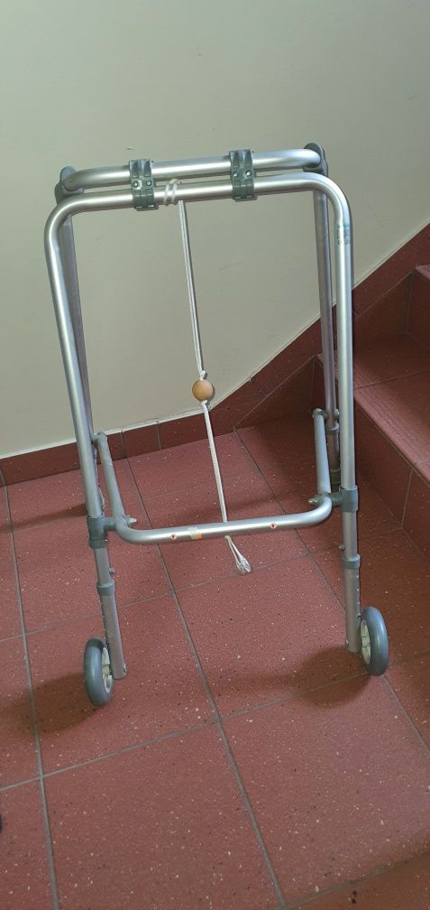 Balkonik rehabilitacyjny szary z kulką Reha-Fund RF-100