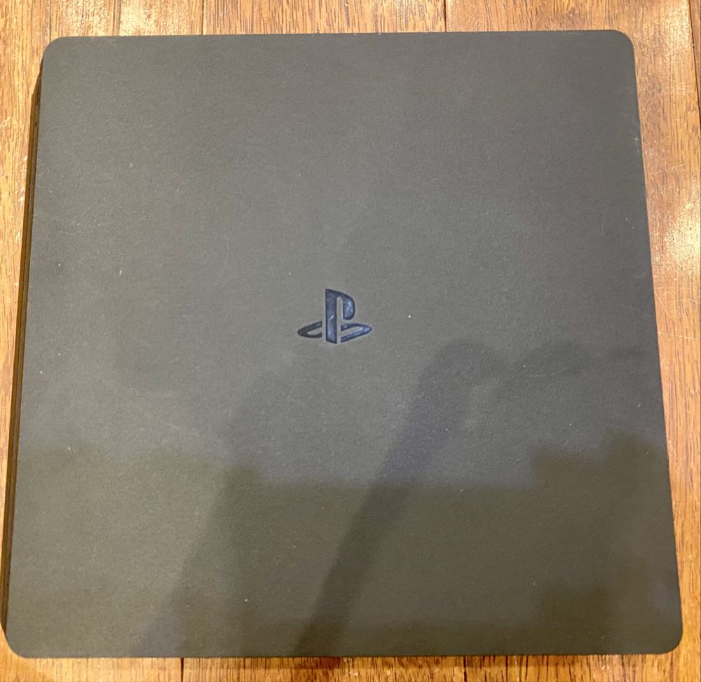 Sony Playstation 4 Slim 500GB + ігри