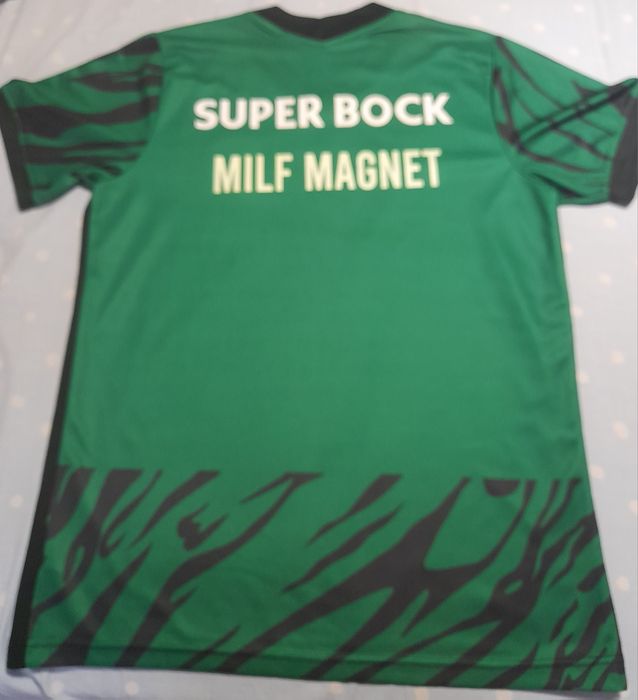 Camisola Sporting - Nike (Dri-Fit) Tamanho M