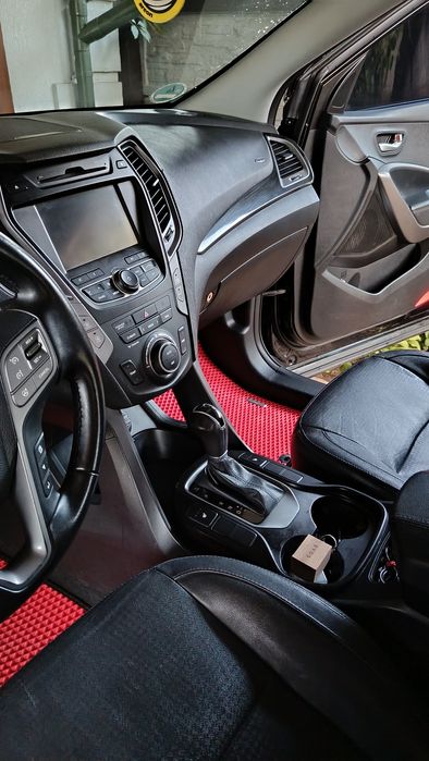 Продається Hyundai Santafe