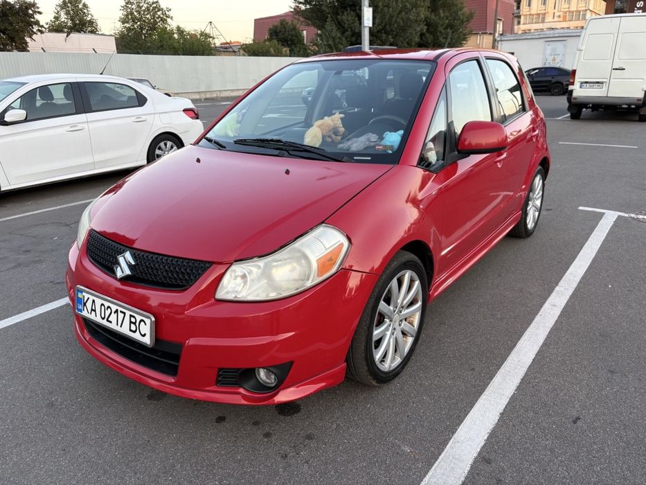 Продам своє авто Suzuki Sx4