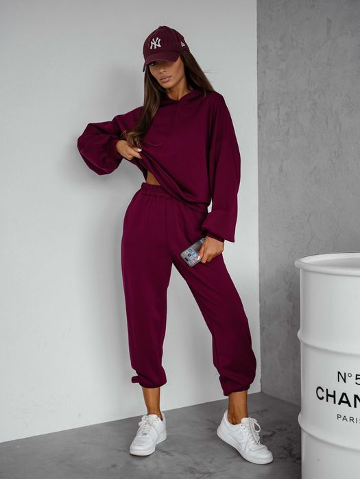 Komplet dresowy damski bordo Roz S/M (36/40)