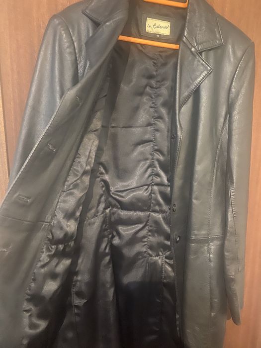 Casaco comprido em pele