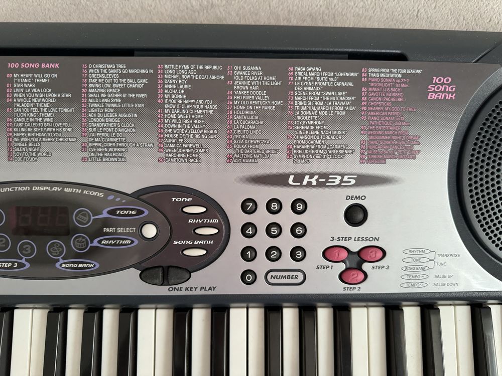 Syntezator Keyboard CASIO LK-35