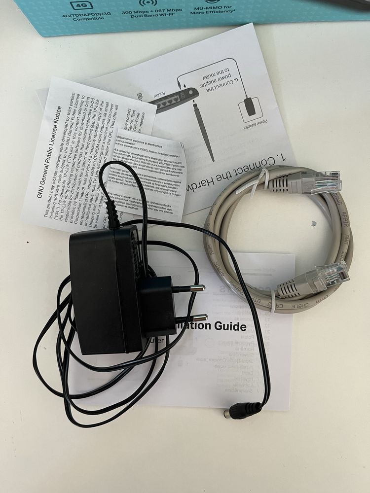 Router TP-LINK Archer MR400 2.4 / 5 GHz (DualBand), Gniazdo SIM