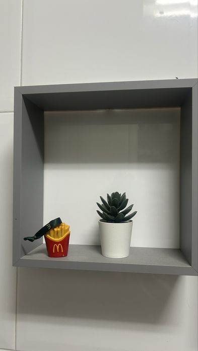 Prateleiras em cubo SPACEO CACTUS SEDA 20/24/28X10CM 15MM (PACK 3 UN)