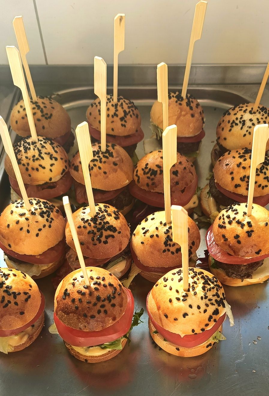 Catering,Zimne płyty, koryta ,gołąbki , krokiety.
