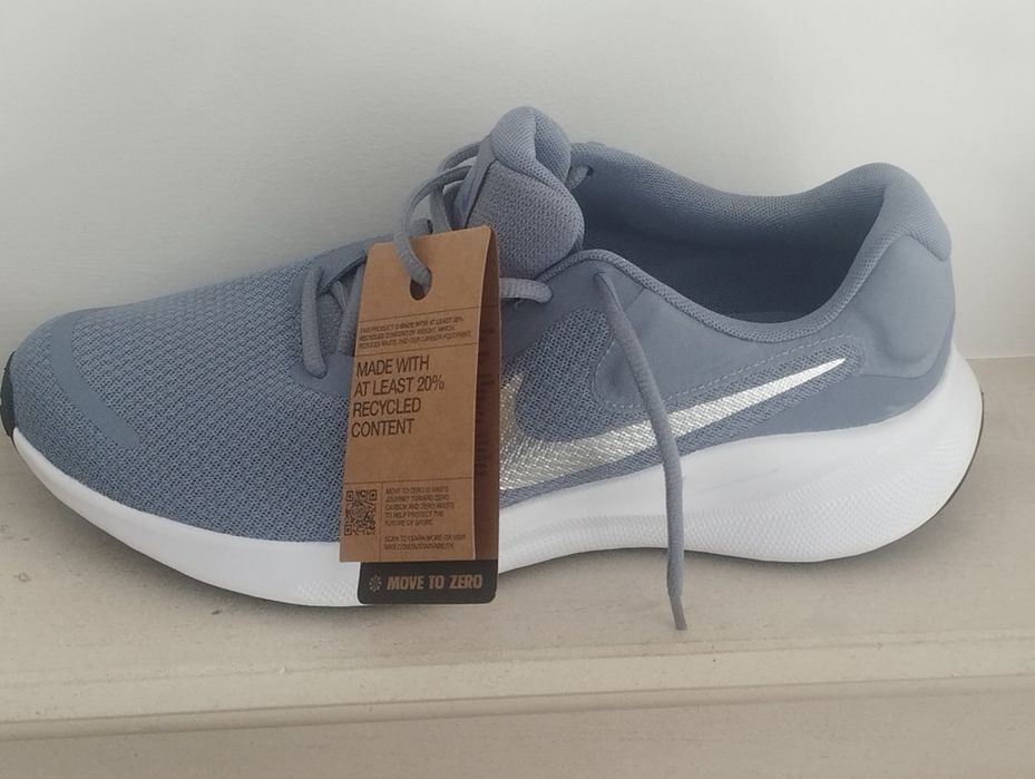 Sapatilhas Nike Revolution 7 Silver - n.° 43