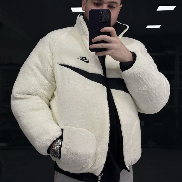 Двостороння куртка Nike