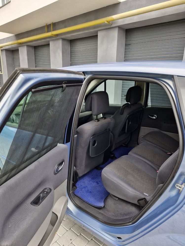 Renault Scenic 2007р 1.6 бензин